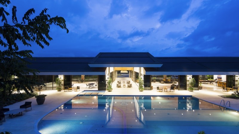 How Hotel Star Ratings Actually Work: What 3, 4, and 5 Stars Mean