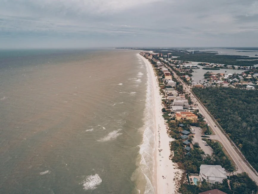 Park Shore neighborhood in Naples, Florida